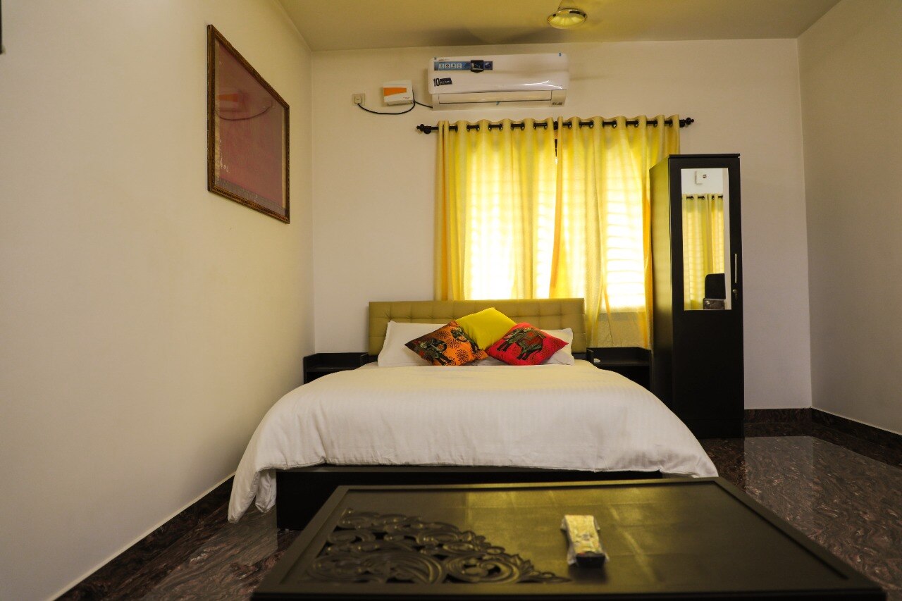 Castle Homestay - Tap to explore photos