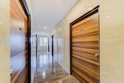 7seven luxuary hotel, Bhuvanagri