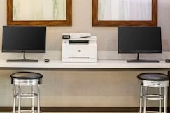 Best Western Plus Gardena Inn & Suites, Los Angeles