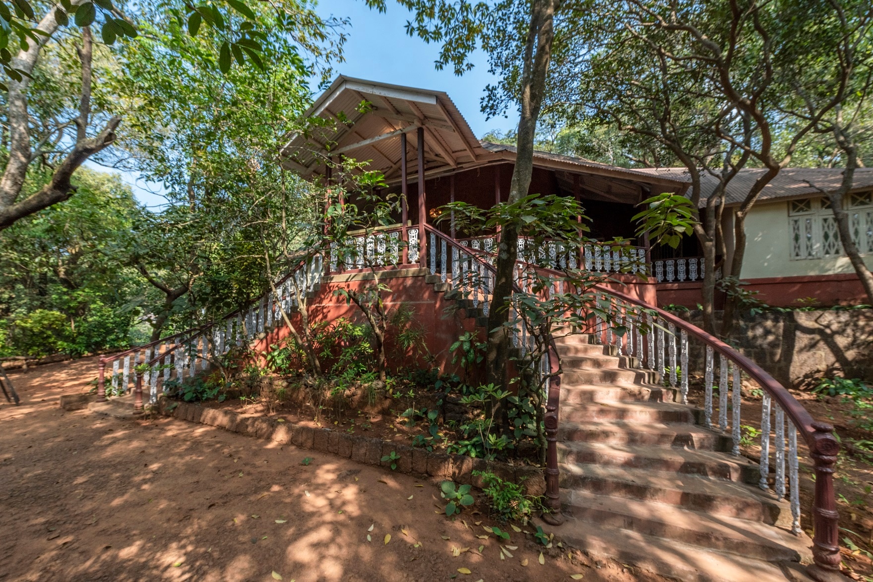 Photos of SaffronStays Rooms at Parsi Manor Villa in Matheran