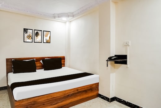 Super Hotel O Russel Chowk Jabalpur