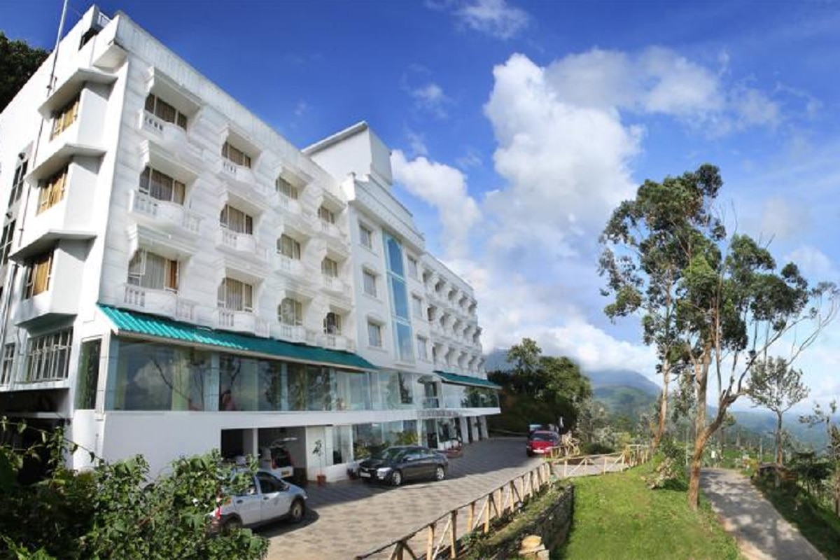 Misty Mountain Resort Best Rates on Munnar Hotel Deals, Reviews & Photos