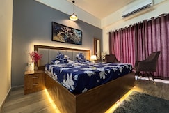 Urban Studio Gem, Greater Noida