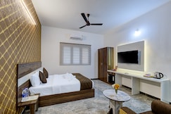 Dreams Luxury Stays, Chennai