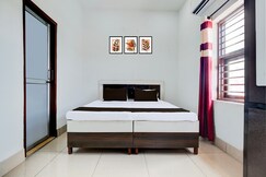 Hotel O NRI Guest House, Rajpura