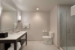 Embassy Suites Kansas City Olathe, Atchison