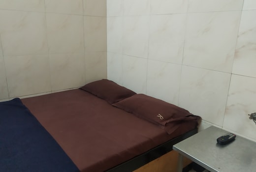 Hotel Radhika Guest House