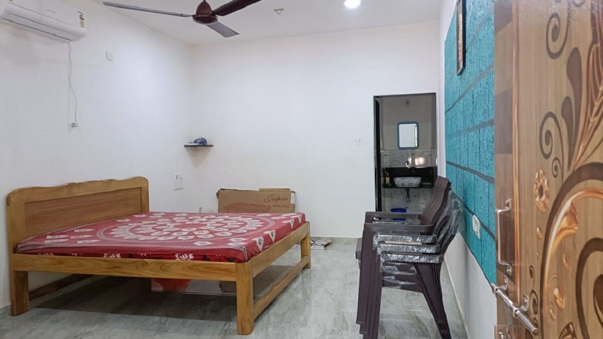 Bedroom 1 1