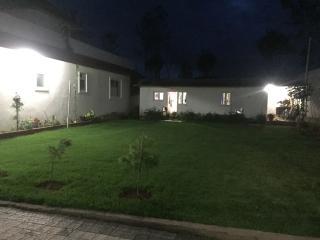 Mansarovar Holiday home - Tap to explore photos