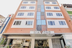Hotel Diamond Plaza-Near Surat Railway Station, Surat