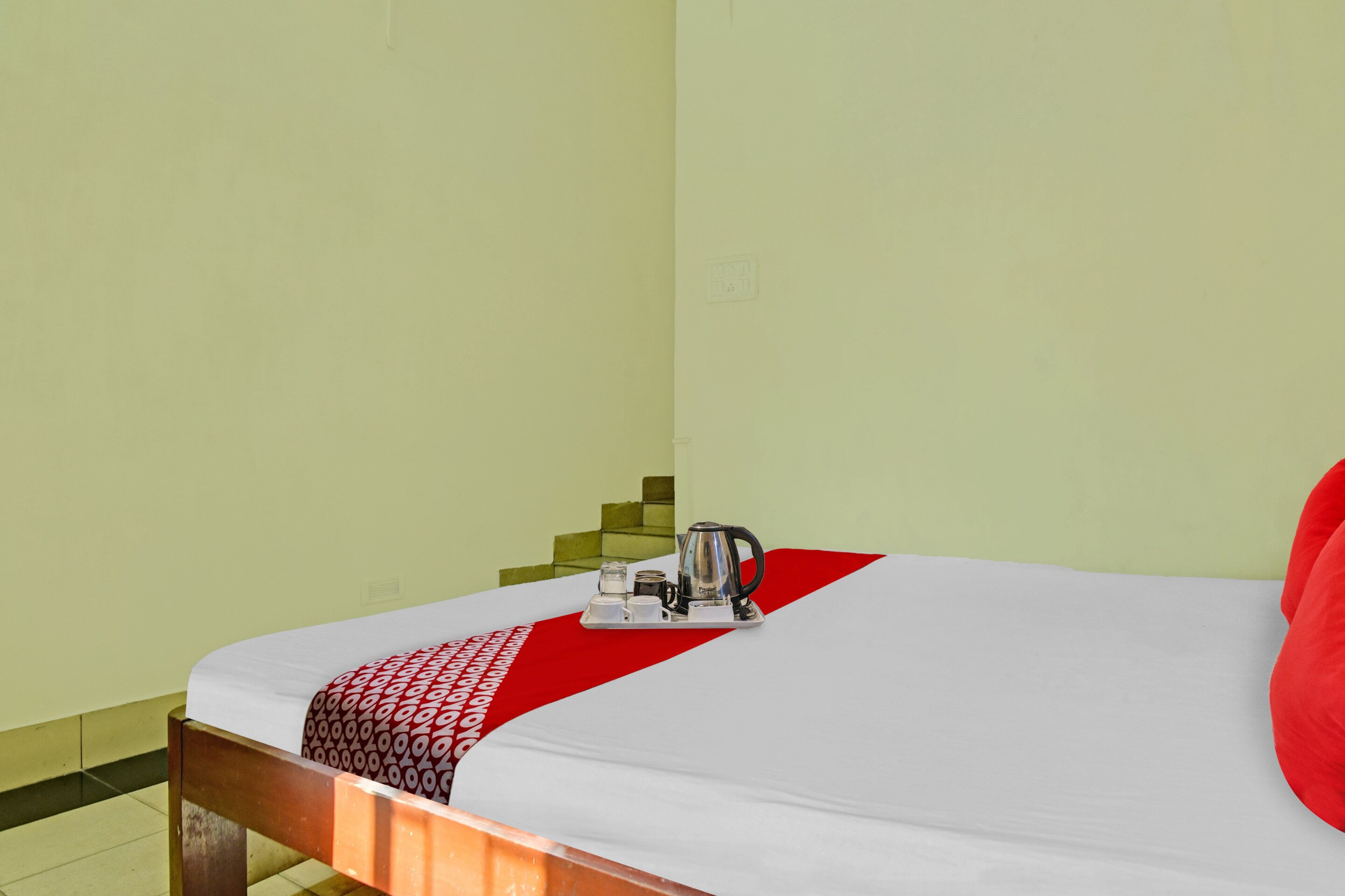 Hotel O jaapon - Tap to explore photos