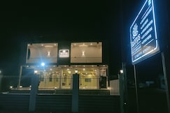 Glotus hotel and restaurant, Dehradun