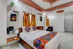 FabHotel Anandi Inn, Pune