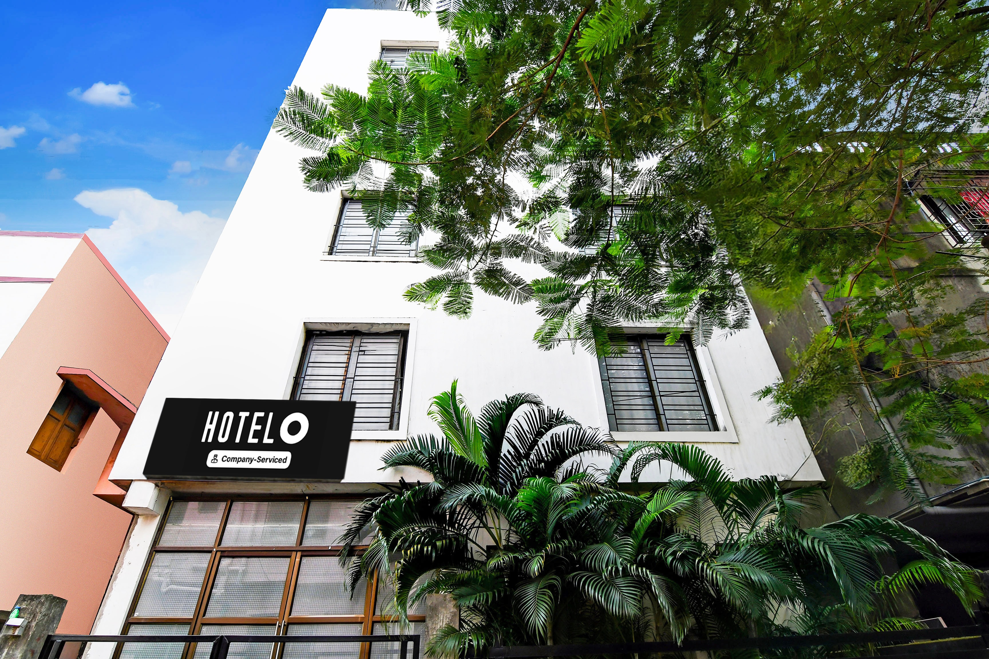 Super Hotel O Tagore Park Laskarhat Formerly Shankar Guest House - Tap to explore photos
