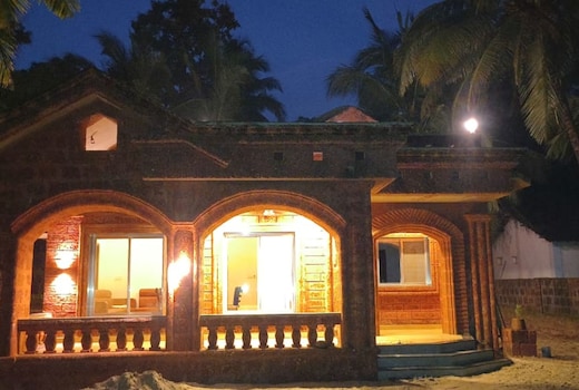 Aadi Beach Villa