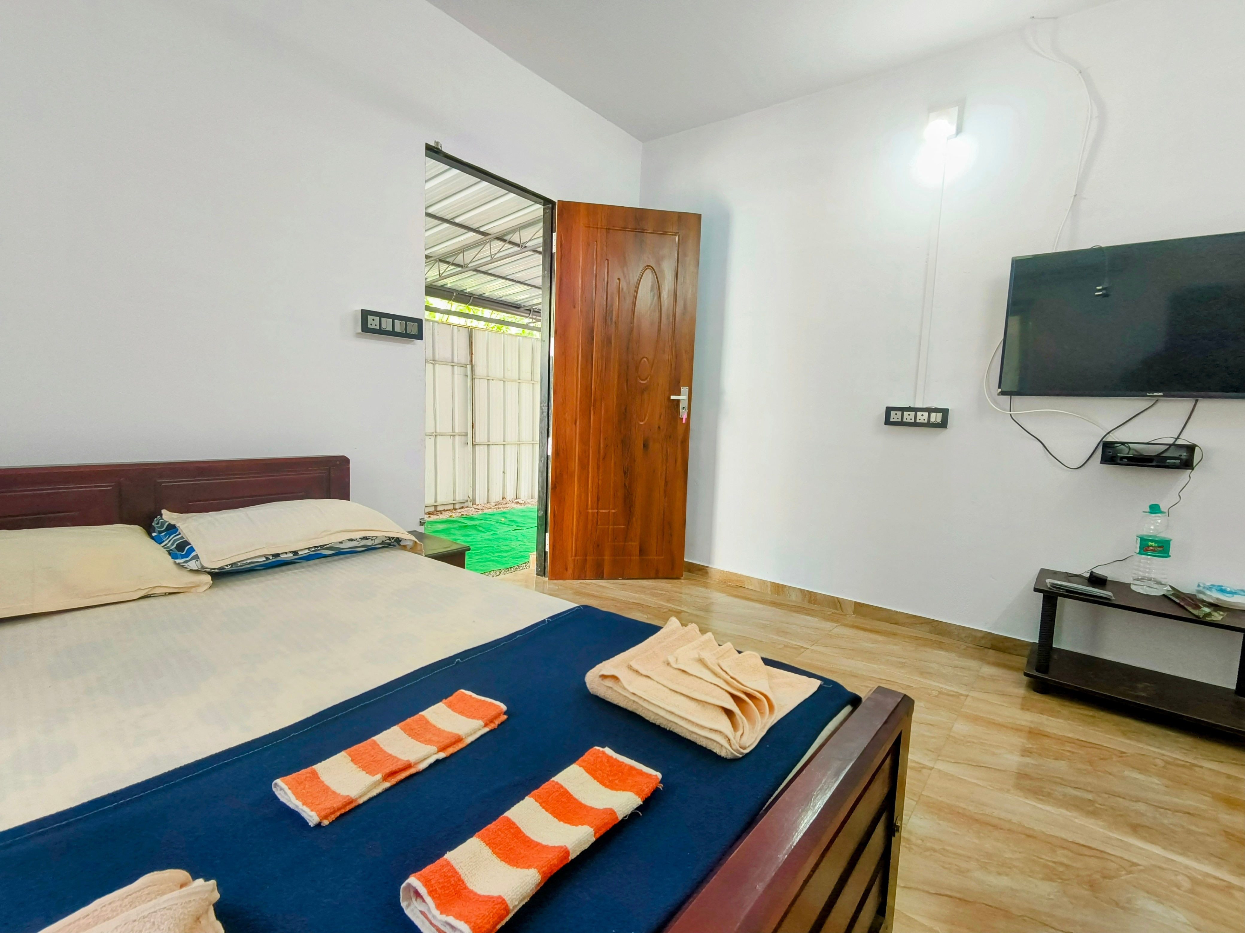 Kshiki hHomestay - Tap to explore photos
