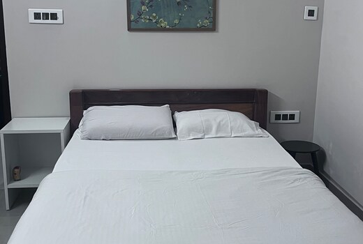 BKR HOMESTAY (1 bedroom and kitchen)