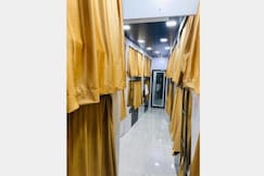 Andheri 69 Dormitory, Mumbai