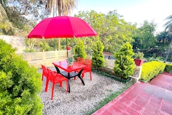 Hotel Chandravilas, Mount Abu, Mount Abu