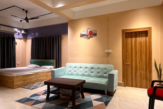 Leafyinn Garchuk, Guwahati