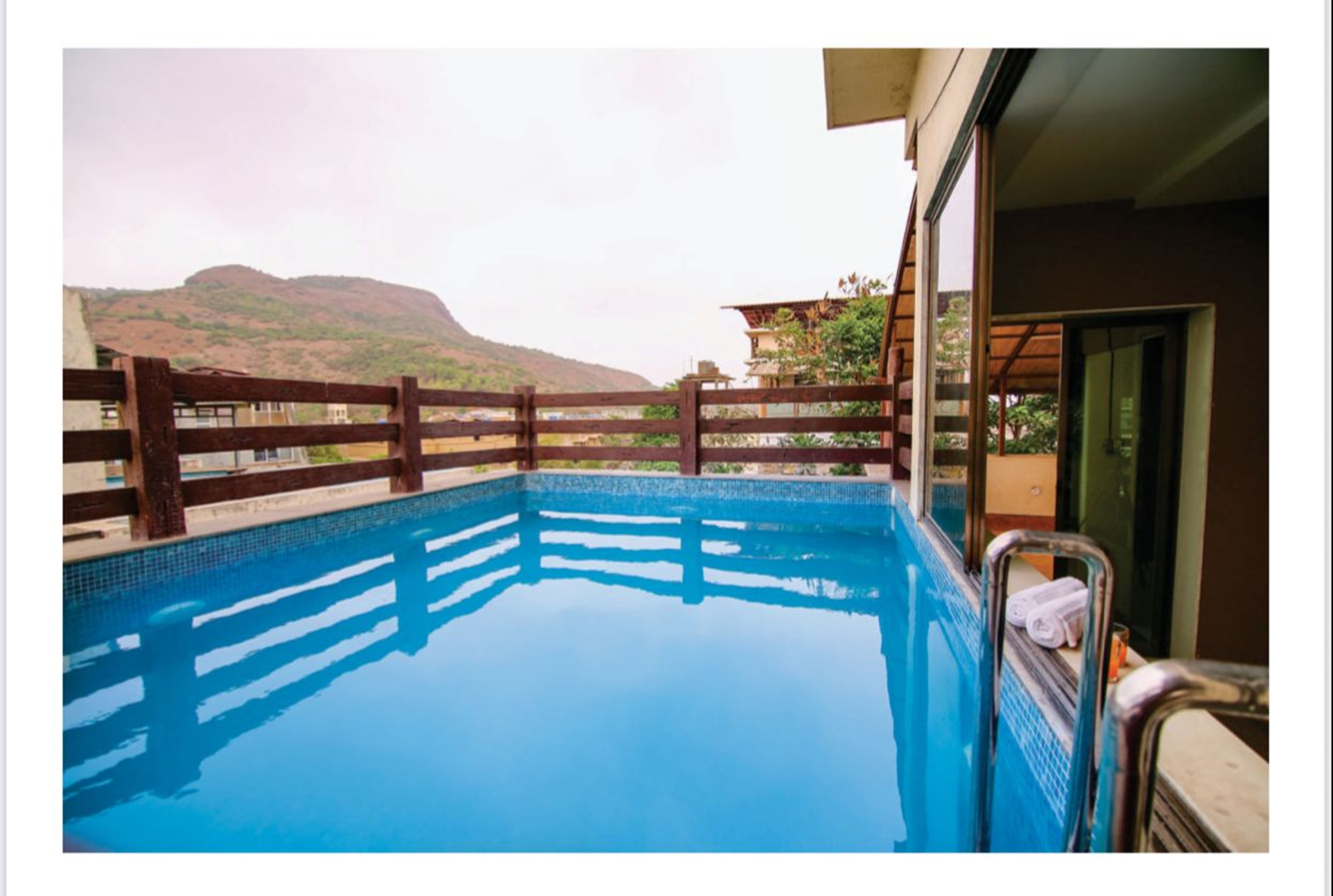 Luxurious Palm Villa in Lonavala - Tap to explore photos