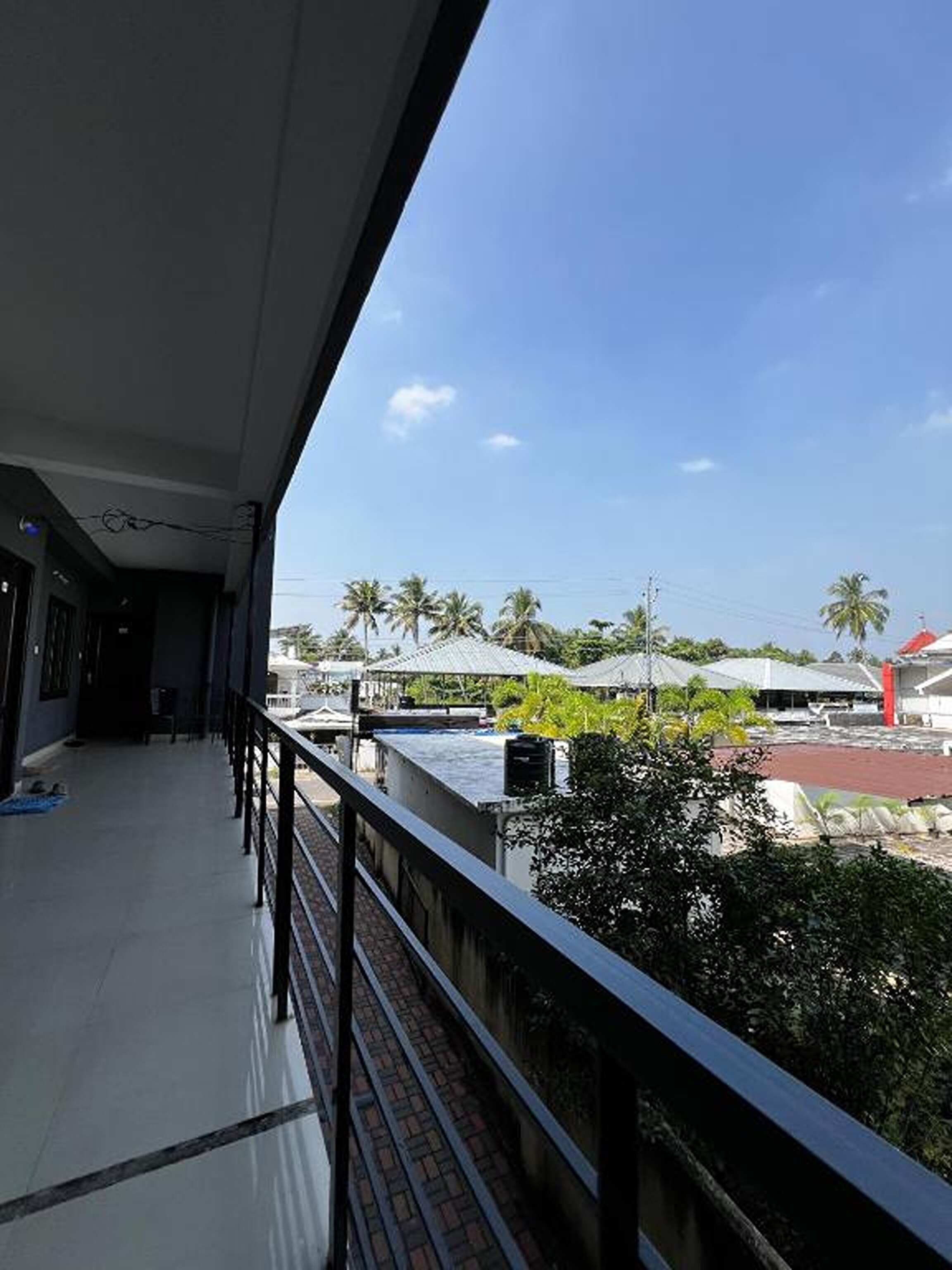 Arwa Serviced Apartment 2bhk - Tap to explore photos