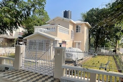 Bungalow No. 11, Murbad