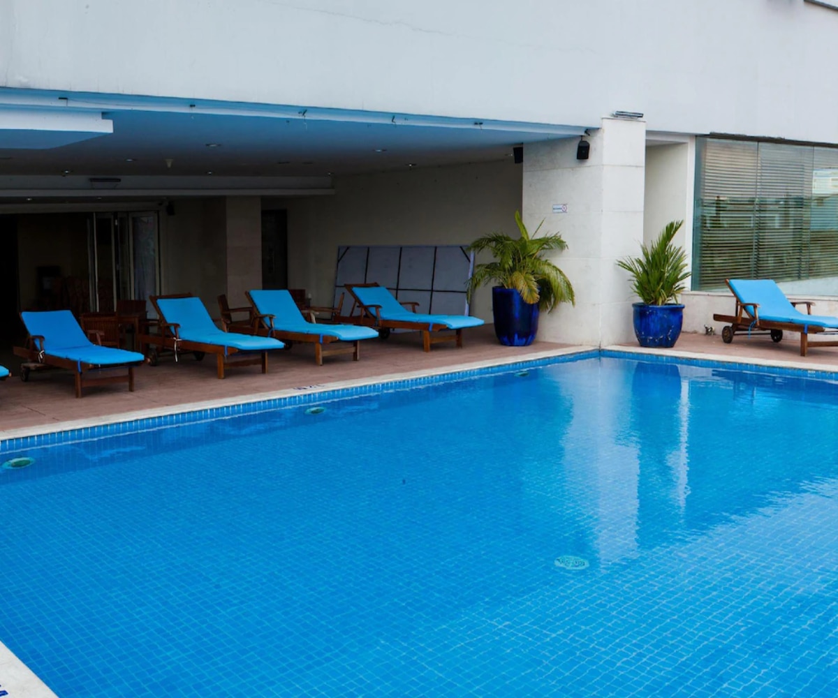 Vissai Saigon Hotel - Tap to explore photos