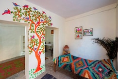 Peepal Homestay, Morena