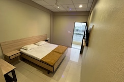 Rest Zone A.C. Dormitory, Surat