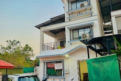 4bhk Private villa in lonavala with swimming pool, Lonavala