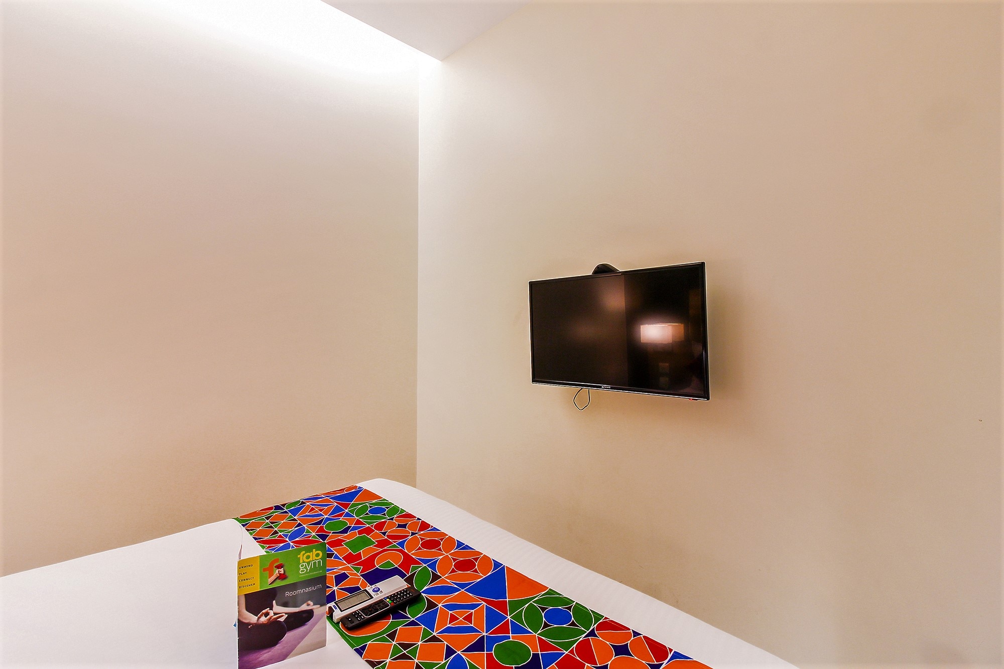 FabHotel RK International - Nr. Mumbai International Airport 4
