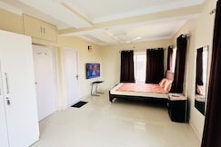 Luxury 2BHK Serviced Stay near BiswaBangla Center, Kolkata