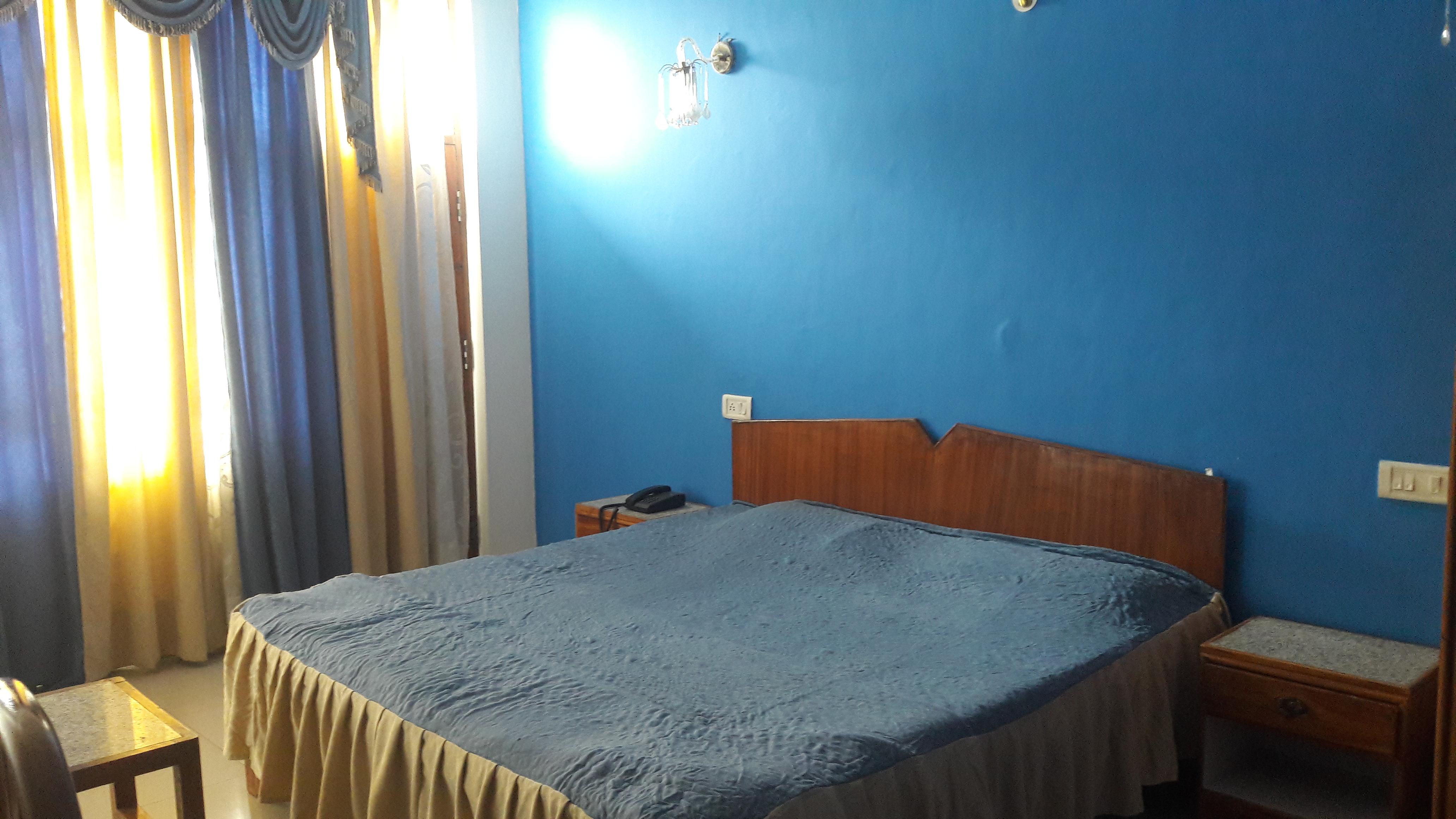 Kasauli Naina Hill Resort (Standard Room) - Tap to explore photos