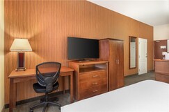 Best Western Plus Service Inn & Suites, Lethbridge, Alberta