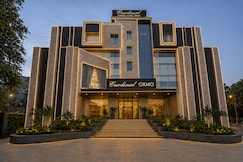 Hotel Cardinal Express Oxmo @ Delhi Airport By Luxury Group, Delhi