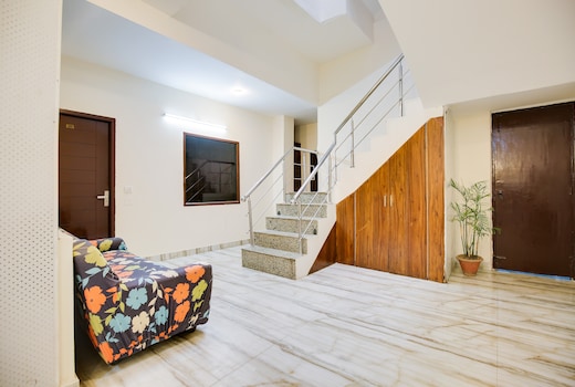 Hotel O Skyfox