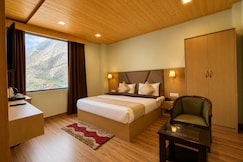 ECKO Premier New Yoga, Joshimath