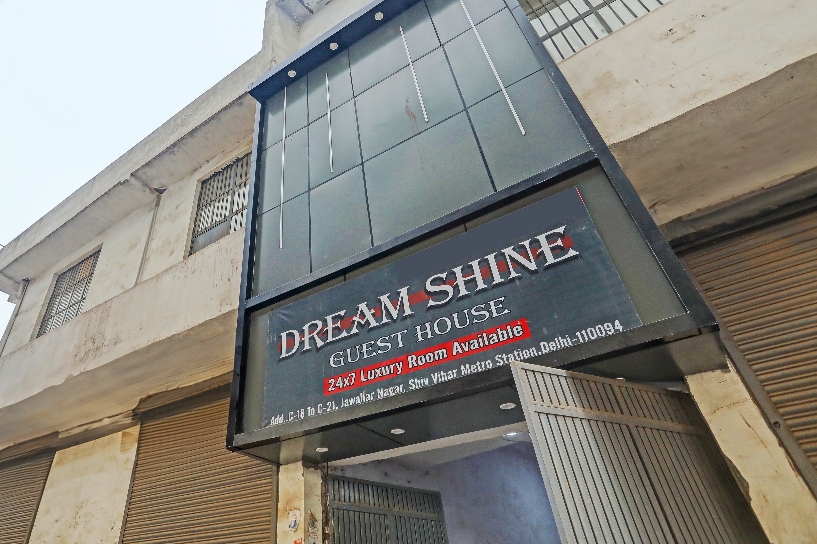 Hotel O Dream Shine Guest House - Tap to explore photos