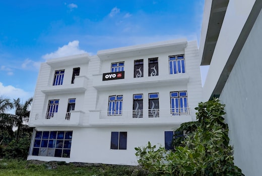 SPOT ON PRIYANSHU RESIDENCY & PARI INN GUEST HOUSE & STAY HOME