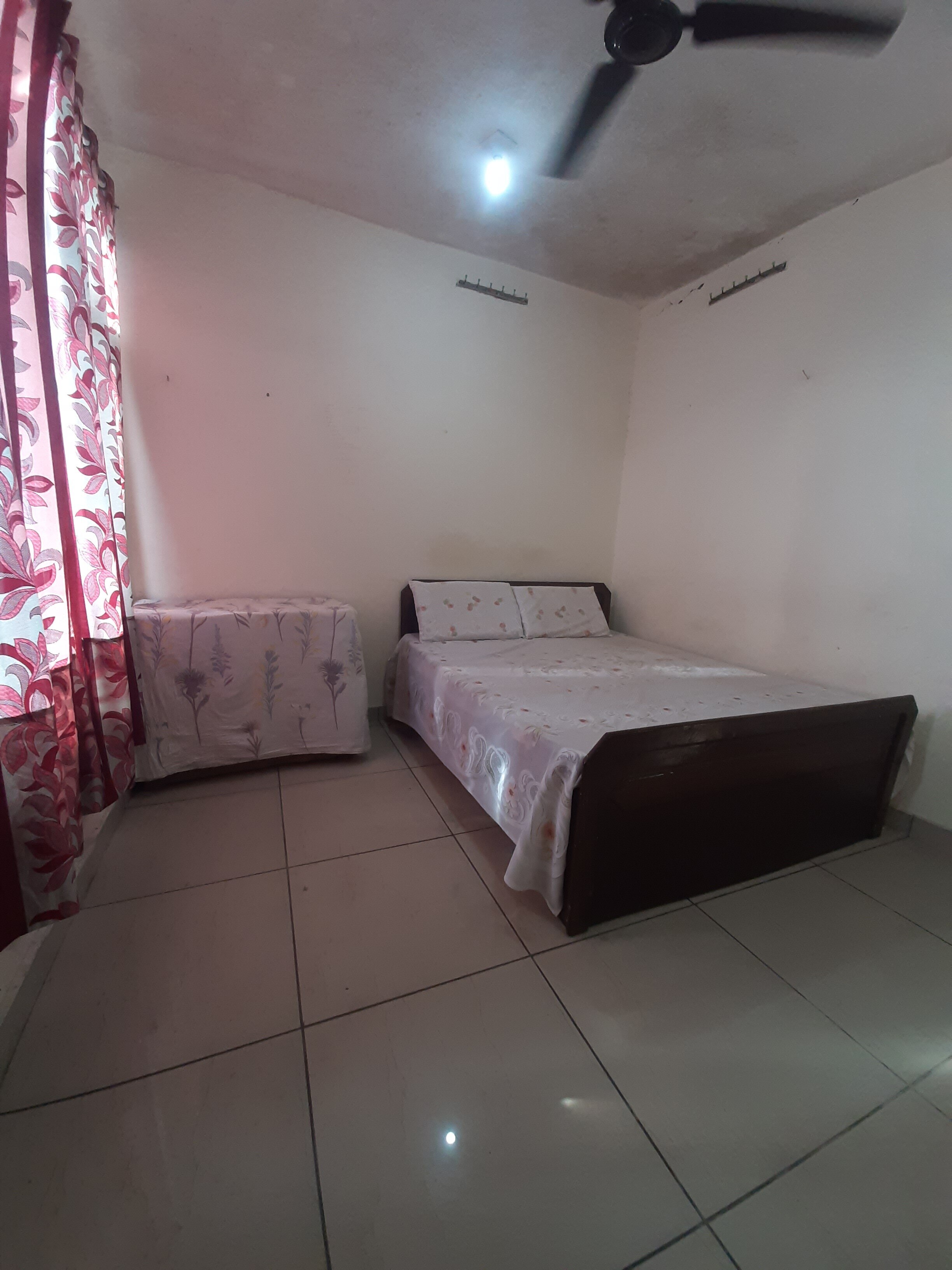 Hotel O Home Tawi View Home - Tap to explore photos