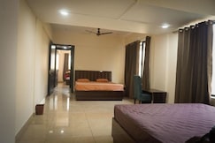 Kunals Complex hotel, Mandi