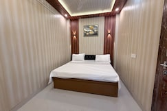 Social owl 2 0   Vikas nagar  couple friendly stay, Lucknow