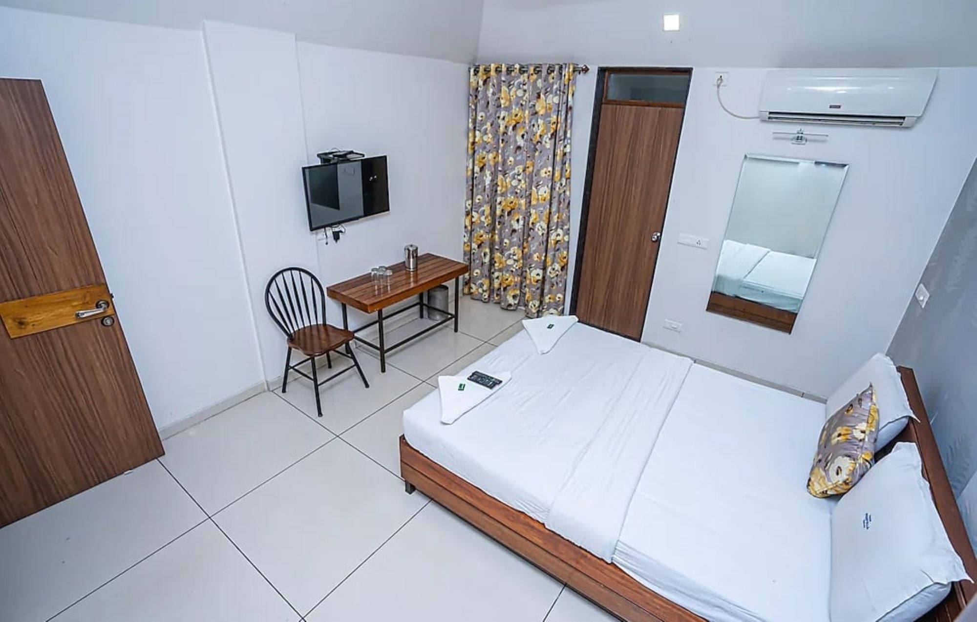 Hotel Prafulla 5