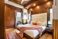 Summer House Mall Road Cozy Luxury Stay, Mussoorie