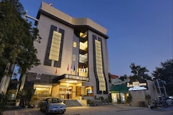 Seven Hills Tower, Agra