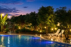 Surya Hill View Resort And Spa, Dhari