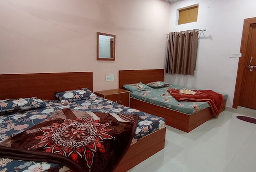 Saraswati Devi Atithi Bhawan