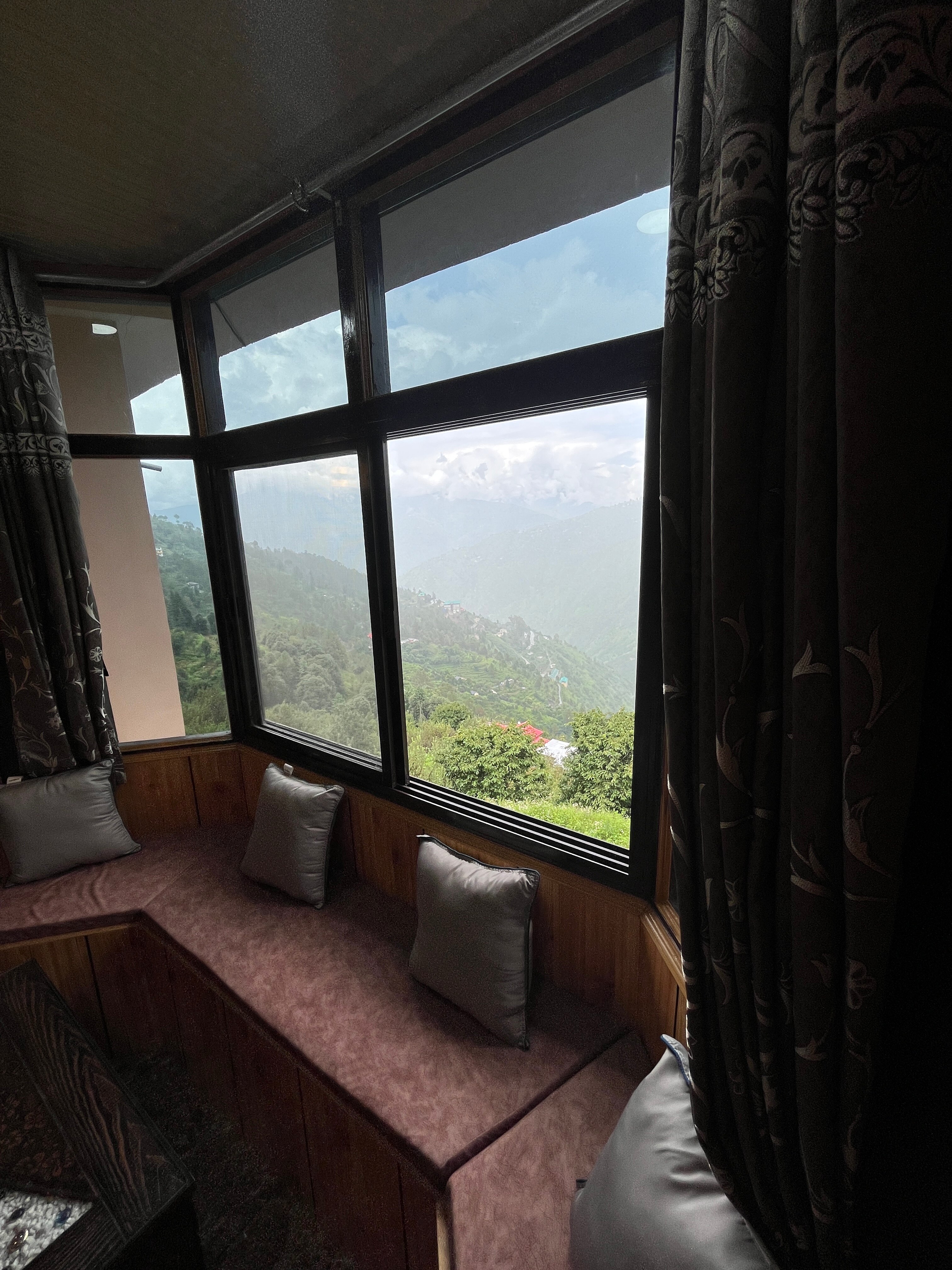 Amar Homestay | Restaurant - Tap to explore photos