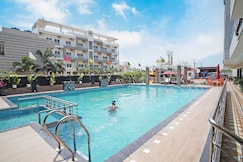 Royal Palace Beach Resort
